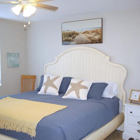 Naples Park Oasis - Cozy Two Bedroom Apartment Kültér fotó