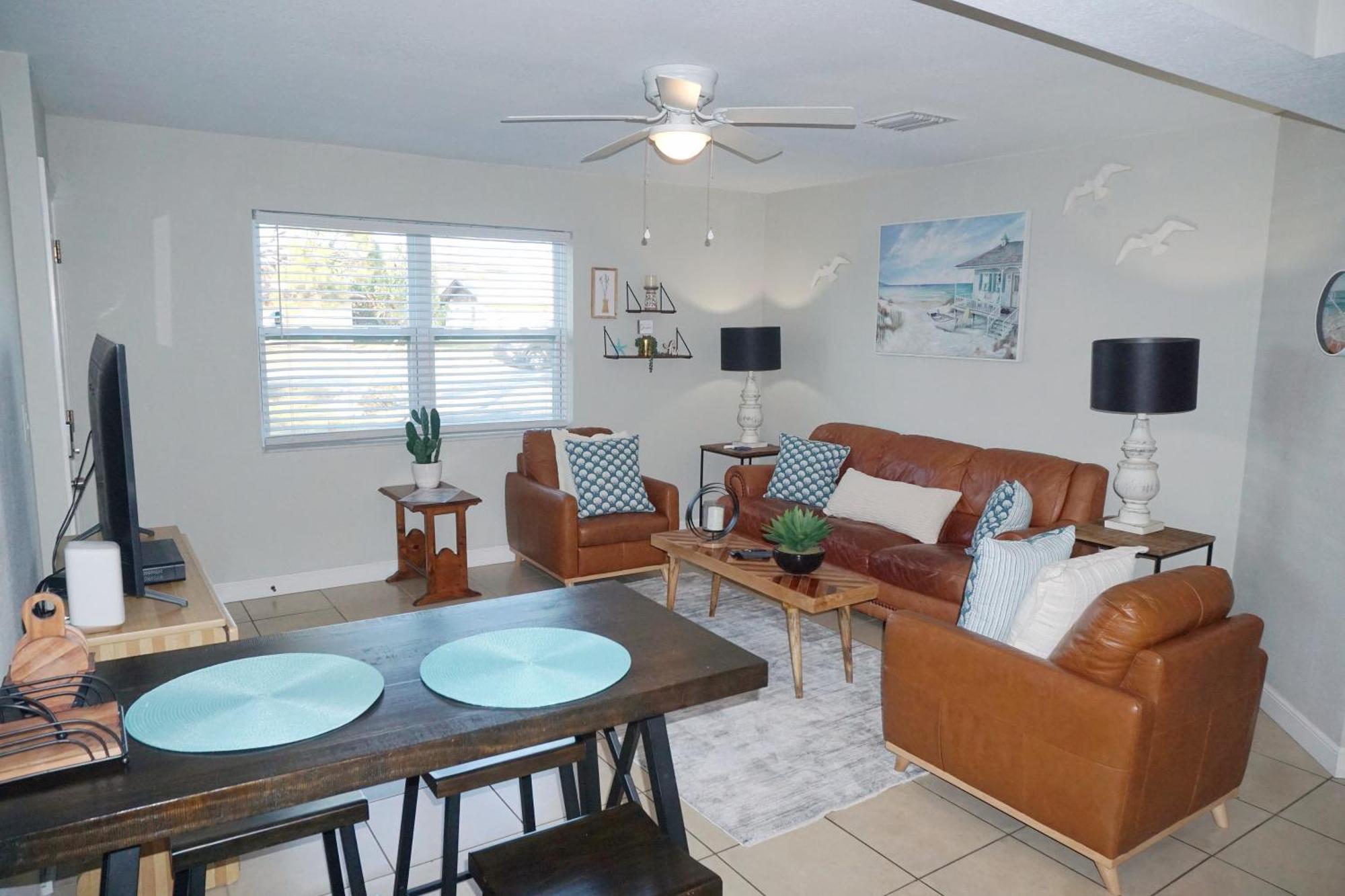 Naples Park Oasis - Cozy Two Bedroom Apartment Kültér fotó